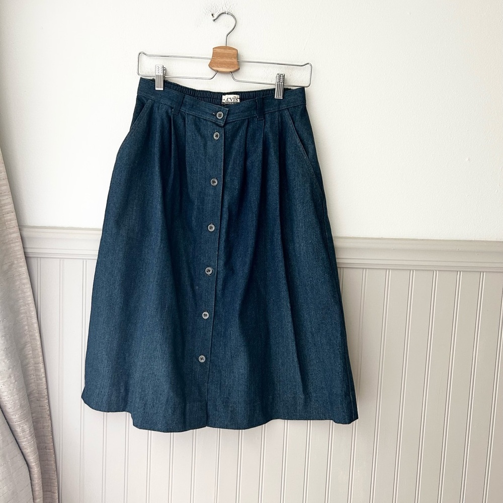 Vintage Levi’s Small Dark Blue Button-Down A-Line Denim Circle Skirt Cotton
